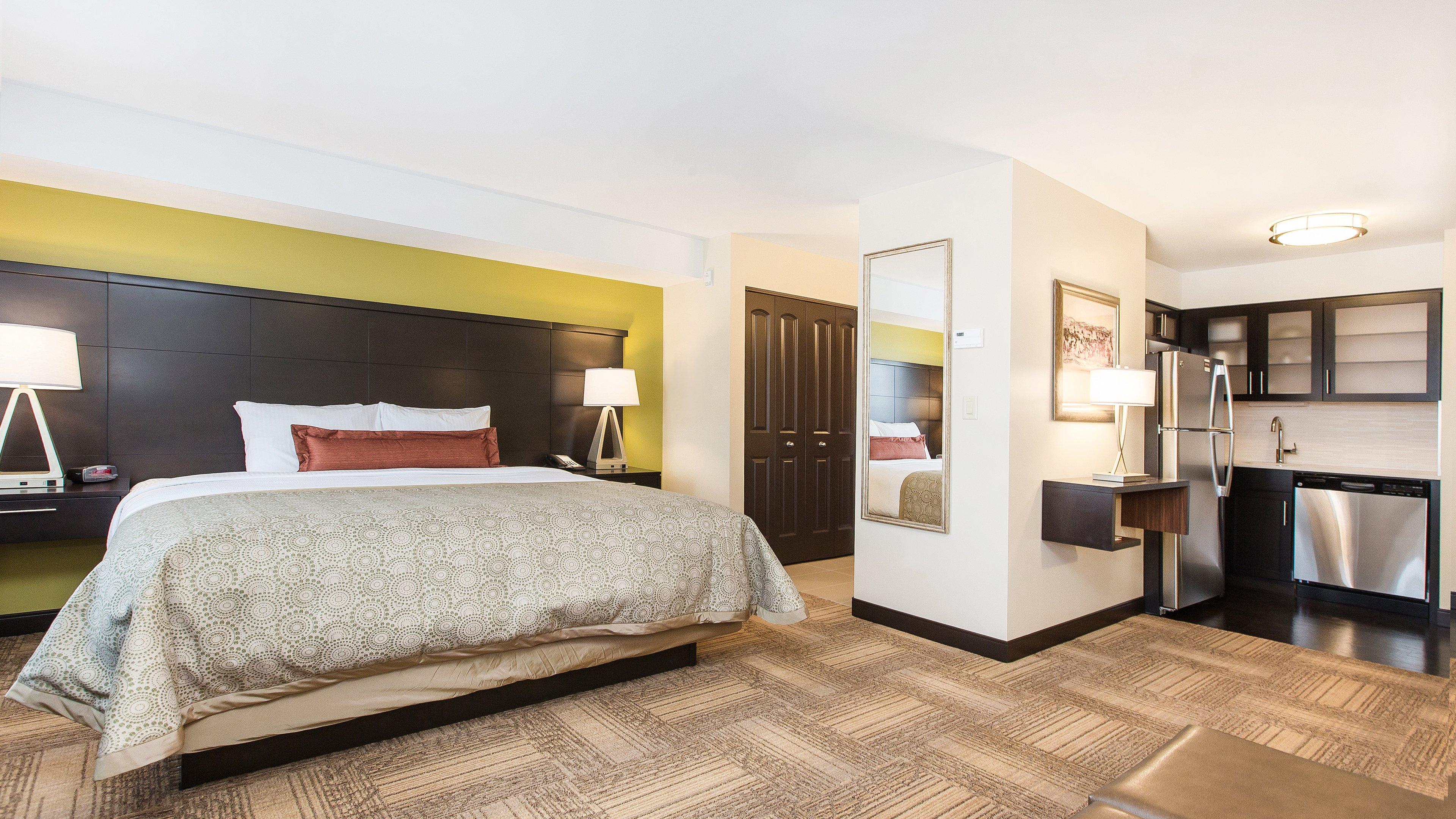 Staybridge Suites West Edmonton By Ihg Exterior foto