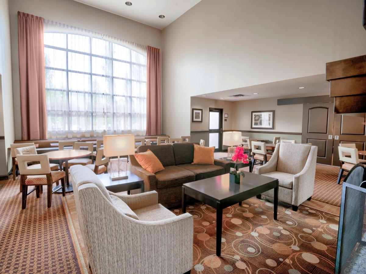 Staybridge Suites West Edmonton By Ihg Exterior foto